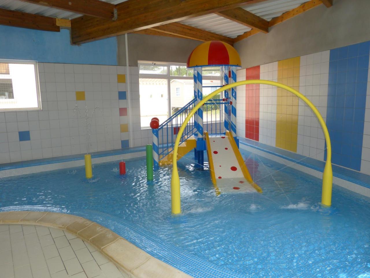 Camping Le Clos Des Pins Hotel Saint-Hilaire-de-Riez Exterior foto