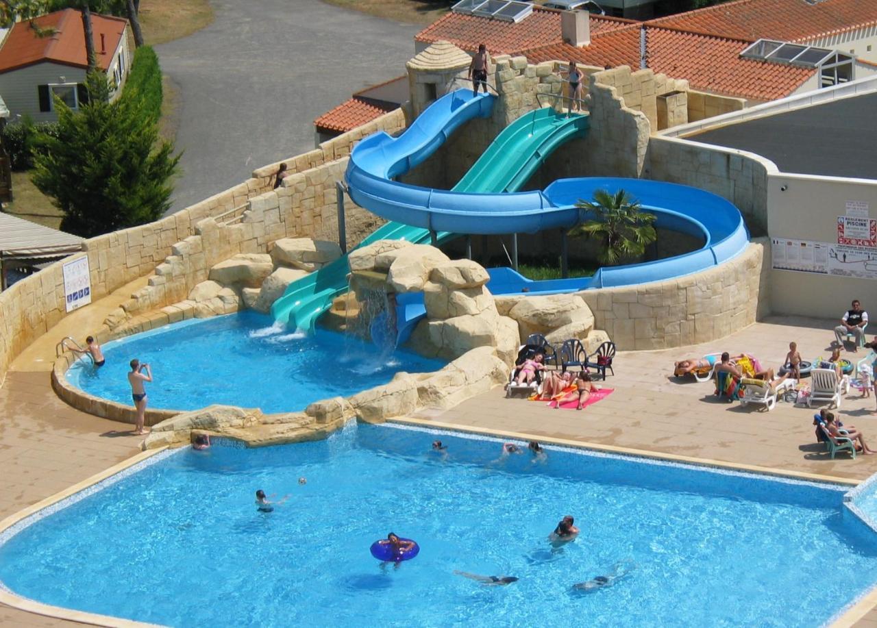 Camping Le Clos Des Pins Hotel Saint-Hilaire-de-Riez Exterior foto